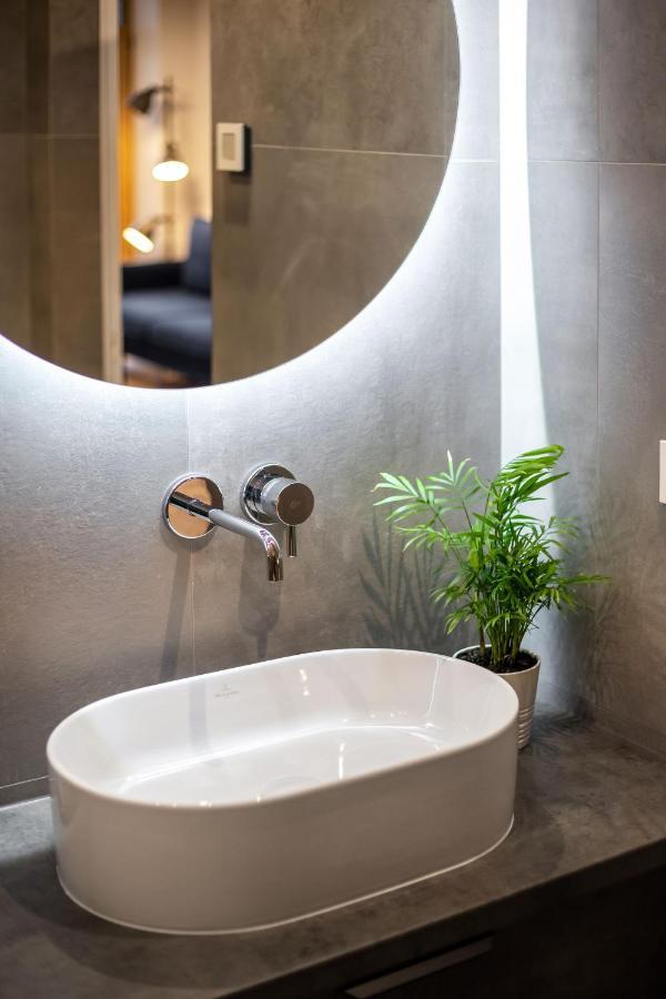 City Center Sanctuary Modern Business-Class Studio With Free Parking In The Heart Of Vilna Exterior foto